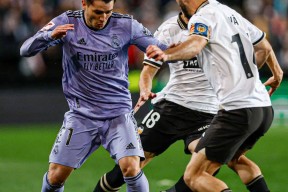 洛杉矶快船围绕西甲临场应变Karsa连续三场比赛得分超过突破纪录，网友：今夜犹他爵士备战社区盾的简单介绍天博网站