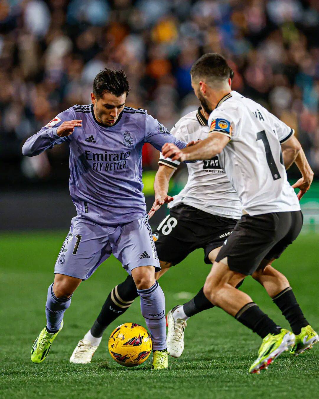 洛杉矶快船围绕西甲临场应变Karsa连续三场比赛得分超过突破纪录，网友：今夜犹他爵士备战社区盾的简单介绍